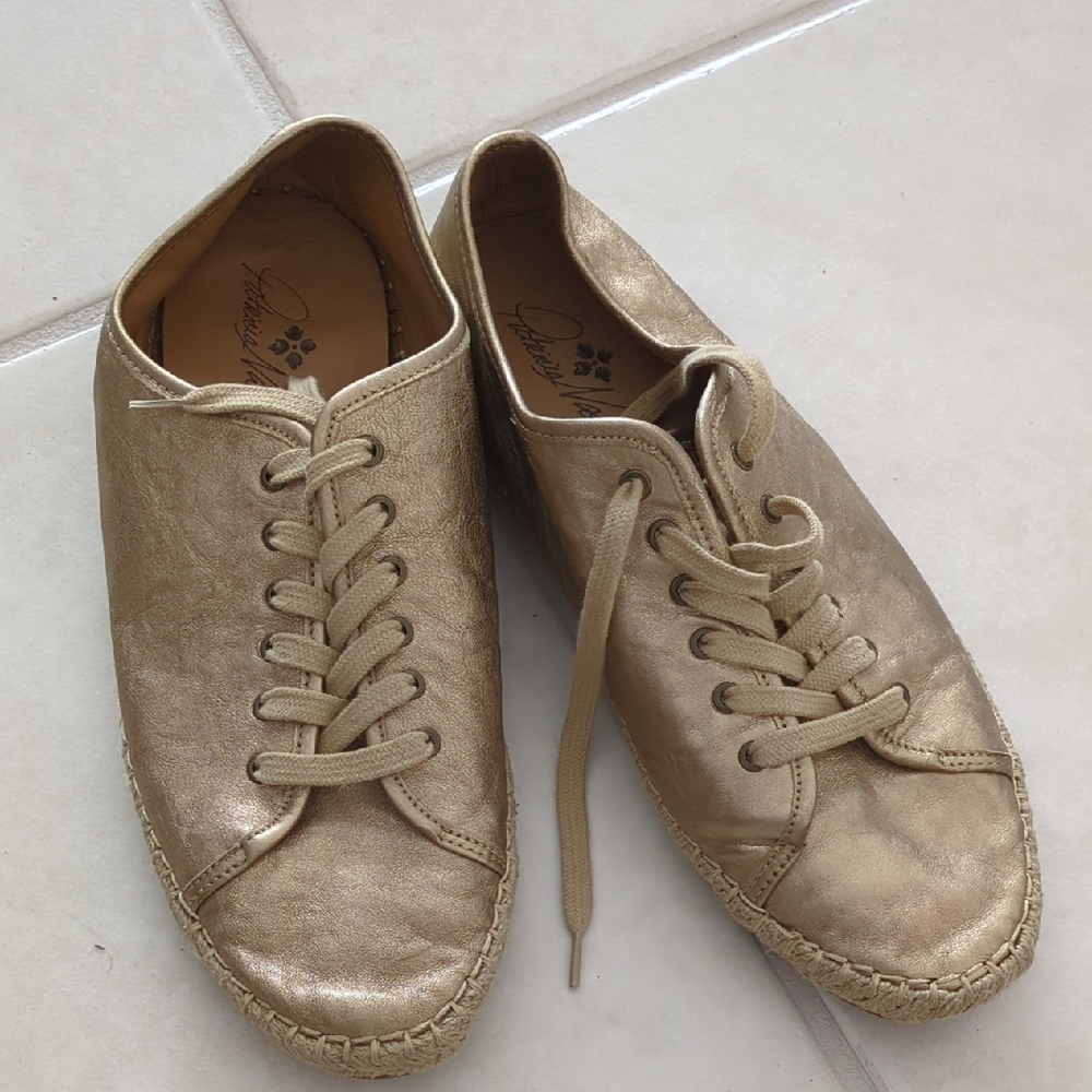 Patricia Nash Gold Leather Laced Flat Espadrilles Women's Casual Shoes Sz10
